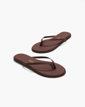 Load image into Gallery viewer, Lily Thong Sandal Cappuccino
