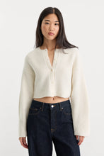 Load image into Gallery viewer, Vanilla Chunky Knit Cardigan
