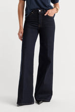 Load image into Gallery viewer, Good Waist Palazzo Jeans
