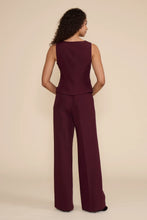 Load image into Gallery viewer, Leanne Peplum Top
