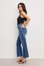 Load image into Gallery viewer, Good Legs Cropped Bootcut Jeans
