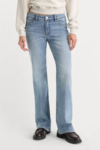 Load image into Gallery viewer, Vintage Low Loose Jeans
