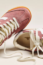 Load image into Gallery viewer, Elan Sneaker Rose
