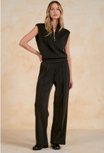 Load image into Gallery viewer, Noir Scuba Tank Pullover
