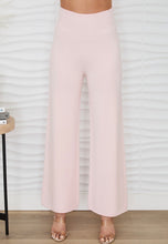Load image into Gallery viewer, Italian Cropped Cozy Baby Pink Pant
